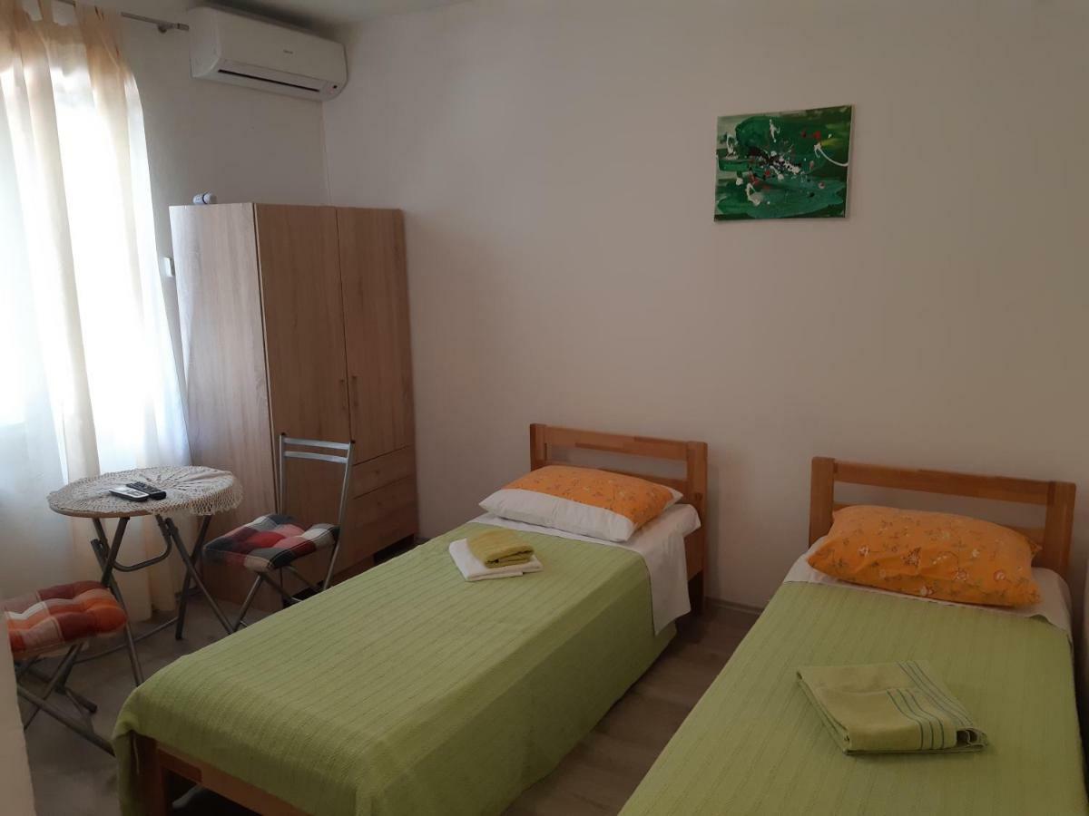 Apartments Vukelic 斯塔利格拉德-帕克利尼卡 外观 照片